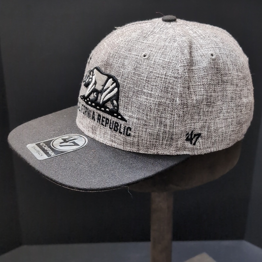 '47 Brand Gray California Republic Flat Bill, Snapback Hat.